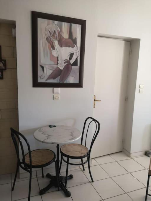 La Porte Bleue Vouneuil-sous-Biard Extérieur photo